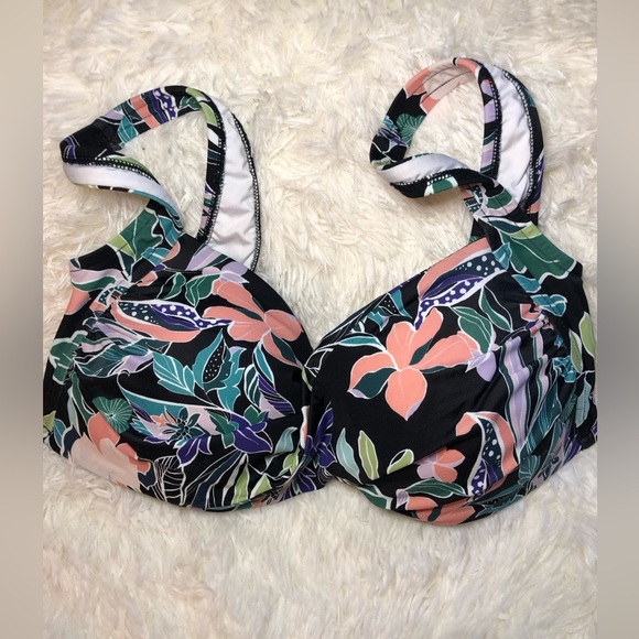 Venus Floral Bikini Top with Multicolor Design size Small - Picture 5 of 11